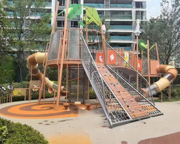 四川泸州小区儿童滑梯+攀爬架