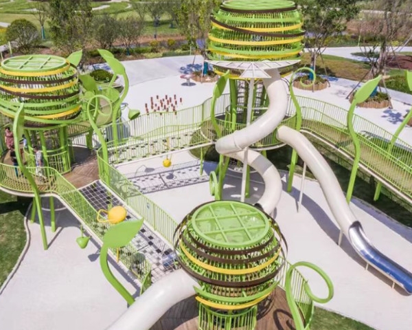 武汉户外绿芽廊桥儿童游乐园+不锈钢滑梯