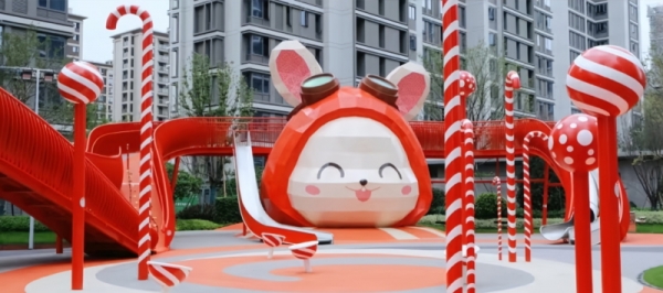 户外游乐设备在社区建设中扮演着至关重要的角色